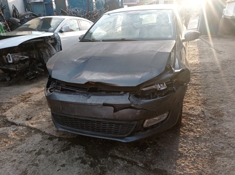 VW Polo 1.4 16v, снимка 3 - Автомобили и джипове - 46668258