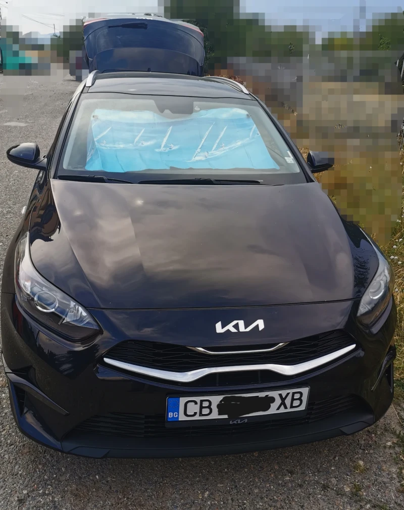 Kia Ceed 1.5 T, снимка 1 - Автомобили и джипове - 46740718