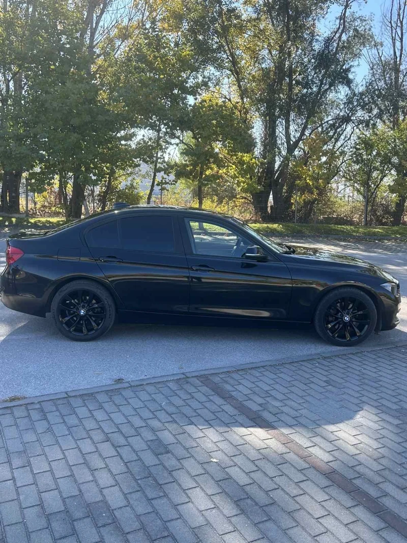 BMW 320 320i Xdrive, снимка 4 - Автомобили и джипове - 47737948