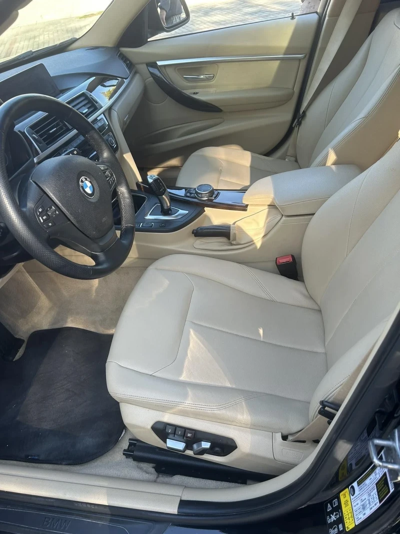 BMW 320 320i Xdrive, снимка 13 - Автомобили и джипове - 47737948