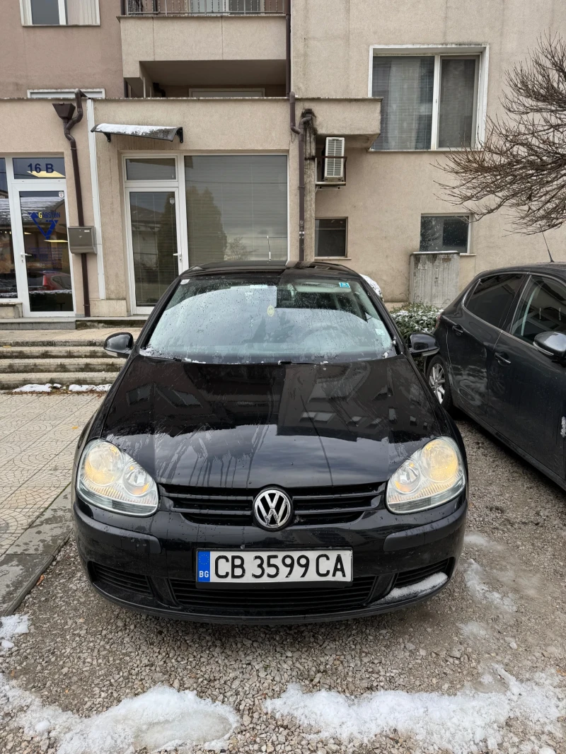 VW Golf, снимка 1 - Автомобили и джипове - 48068168