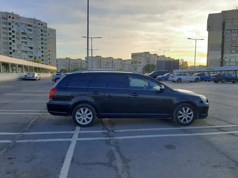 Toyota Avensis, снимка 5 - Автомобили и джипове - 48677547