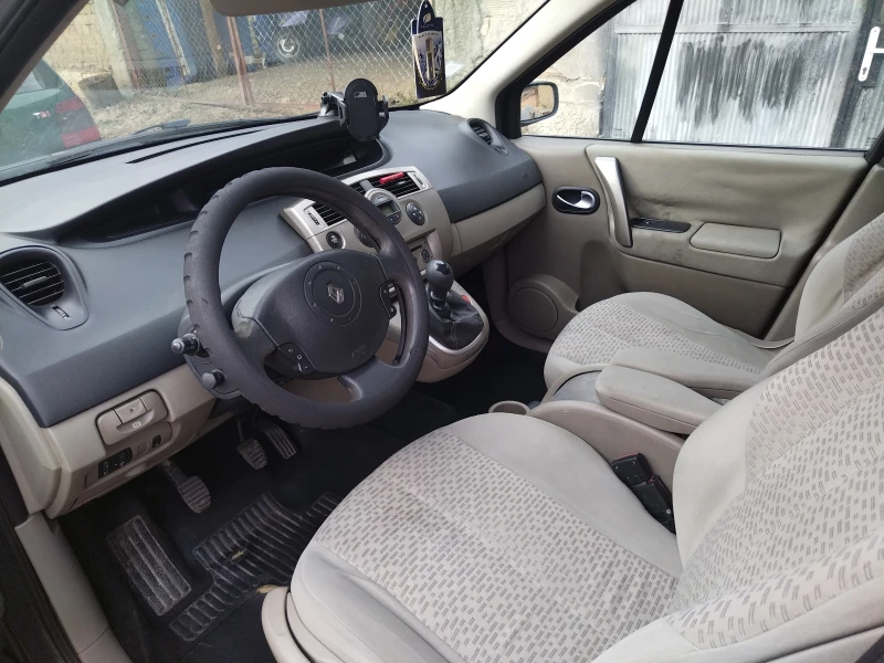 Renault Scenic 2, снимка 14 - Автомобили и джипове - 48930018