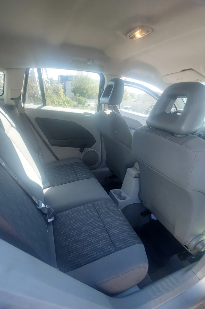 Dodge Caliber, снимка 6 - Автомобили и джипове - 52324635