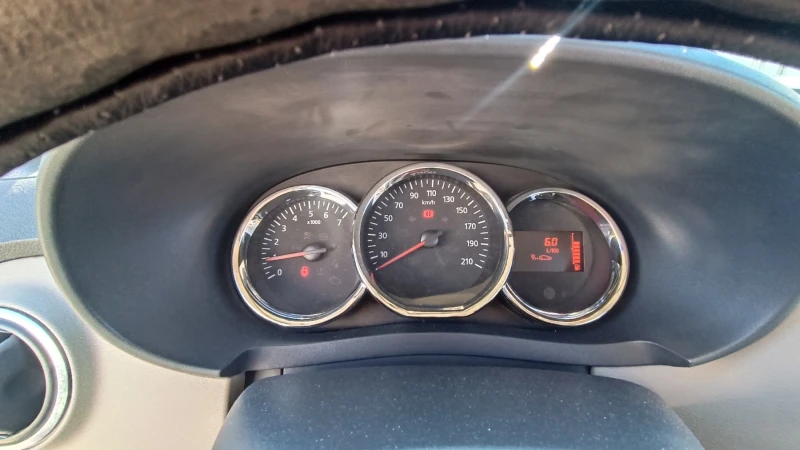 Dacia Dokker 1.5, снимка 7 - Автомобили и джипове - 53172483