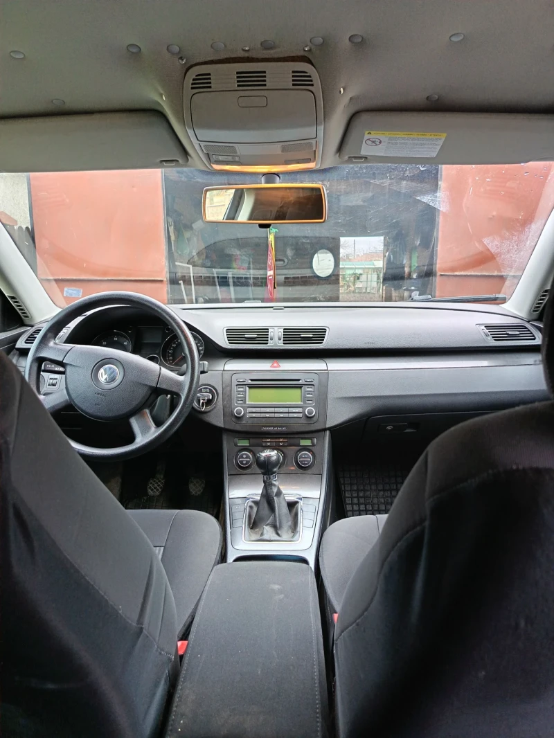 VW Passat 1.9TDI, снимка 7 - Автомобили и джипове - 53405114