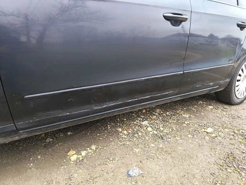 VW Passat 1.9TDI, снимка 4 - Автомобили и джипове - 53405114