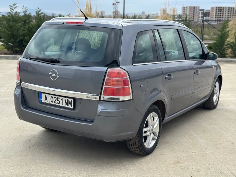 Opel Zafira 1.9CDTI, снимка 6 - Автомобили и джипове - 53562662