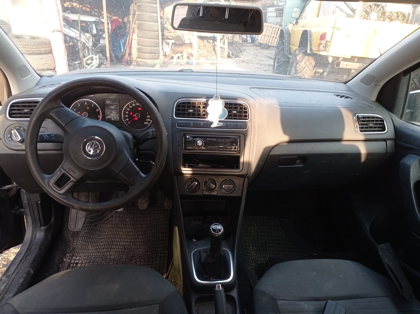 VW Polo 1.4 16v - изображение 9