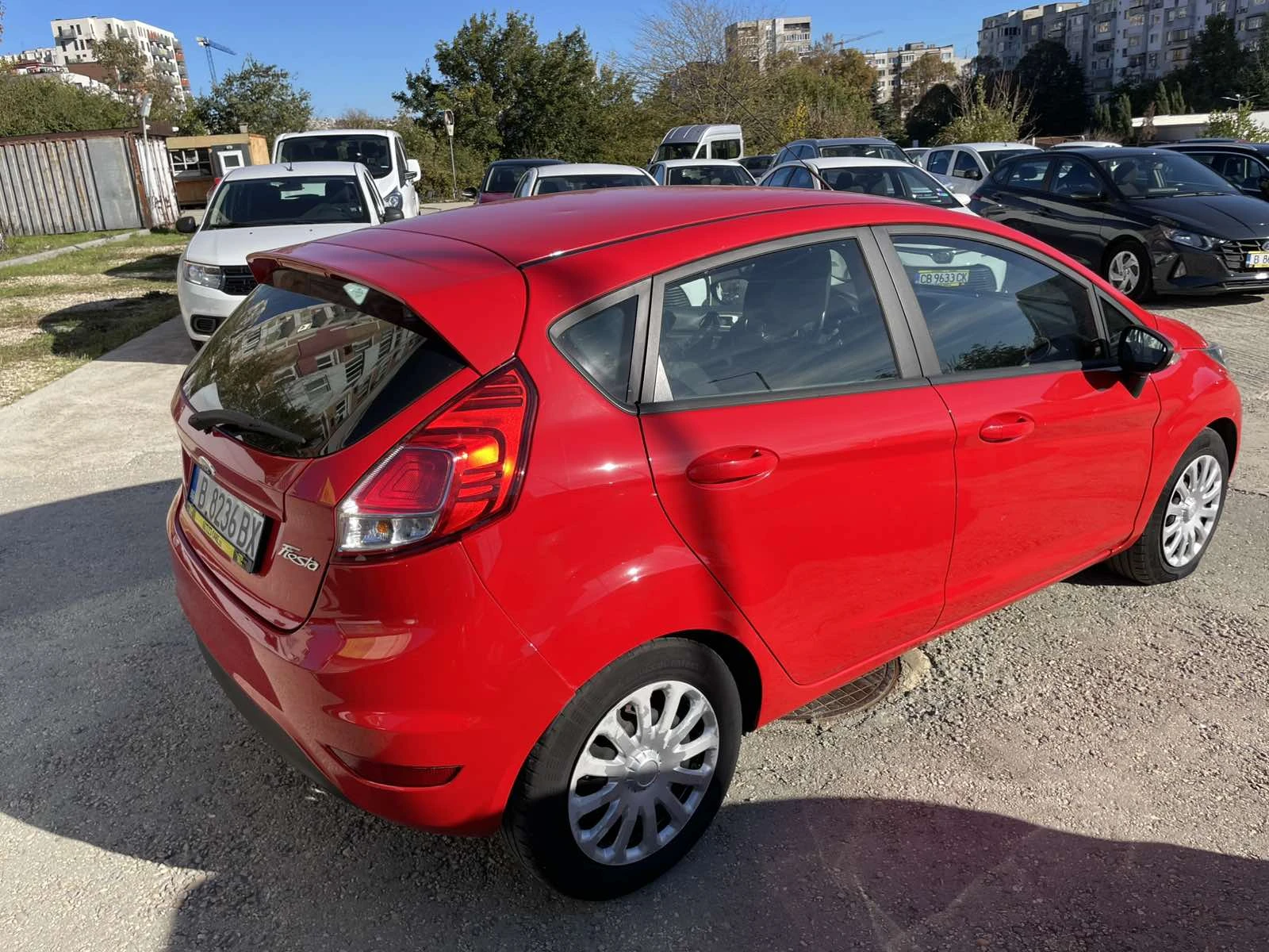 Ford Fiesta 1.25 82hp TREND - изображение 3