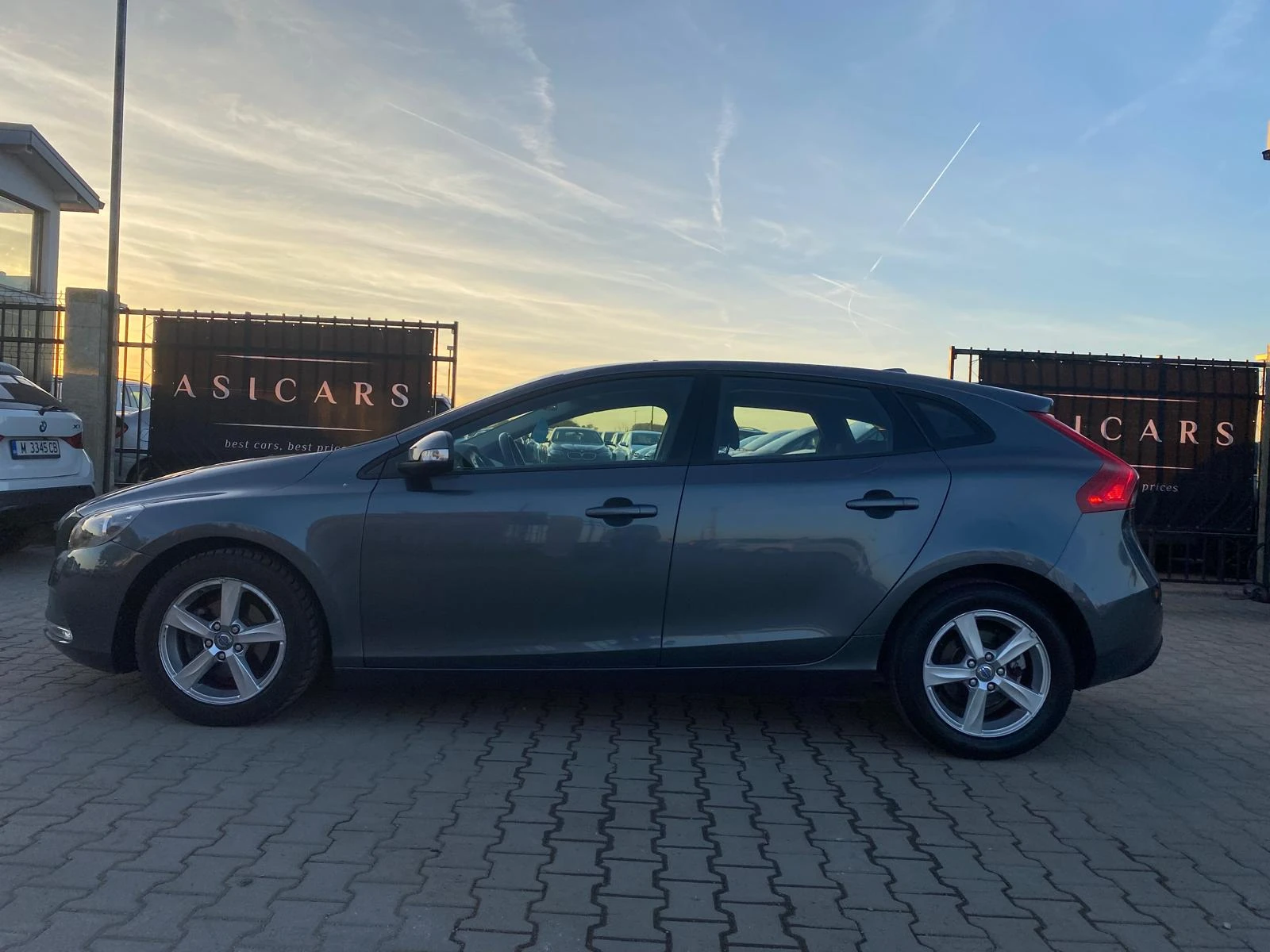 Volvo V40 1.6D EURO 5B - изображение 2