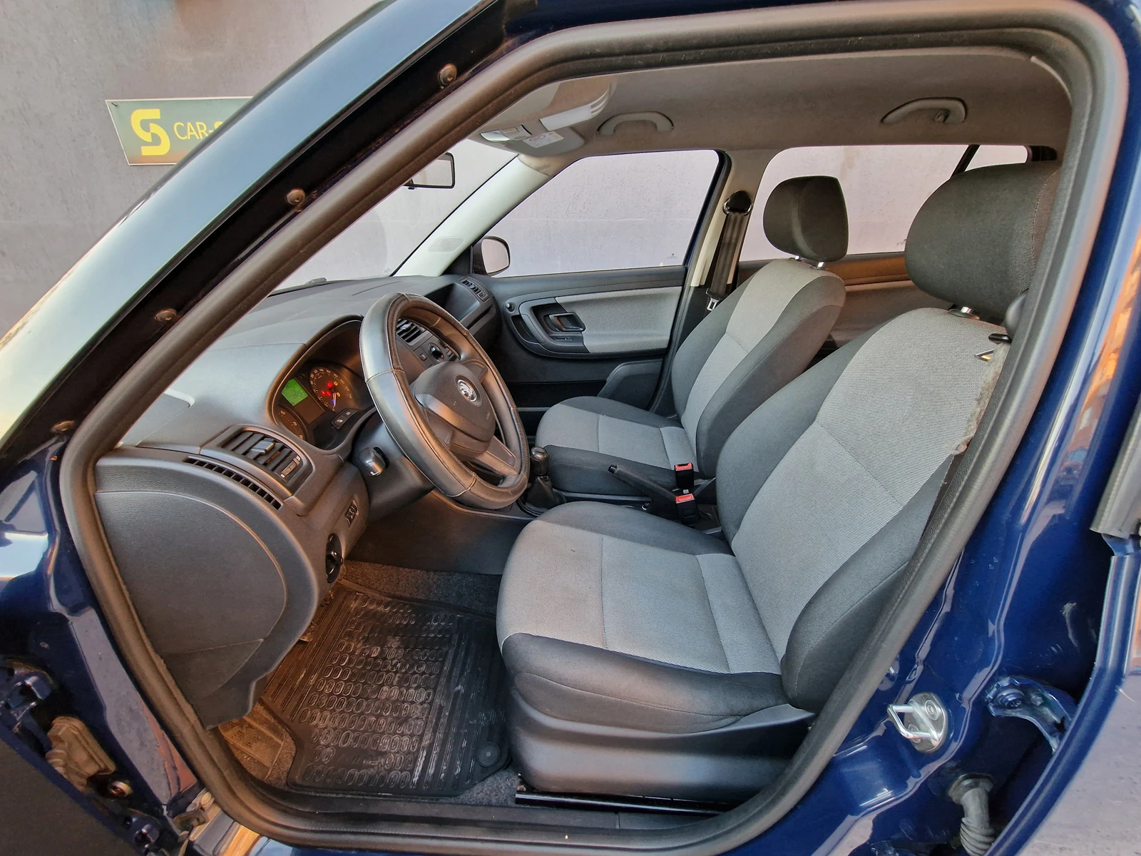 Skoda Fabia 1.2 LPG   | Mobile.bg   12