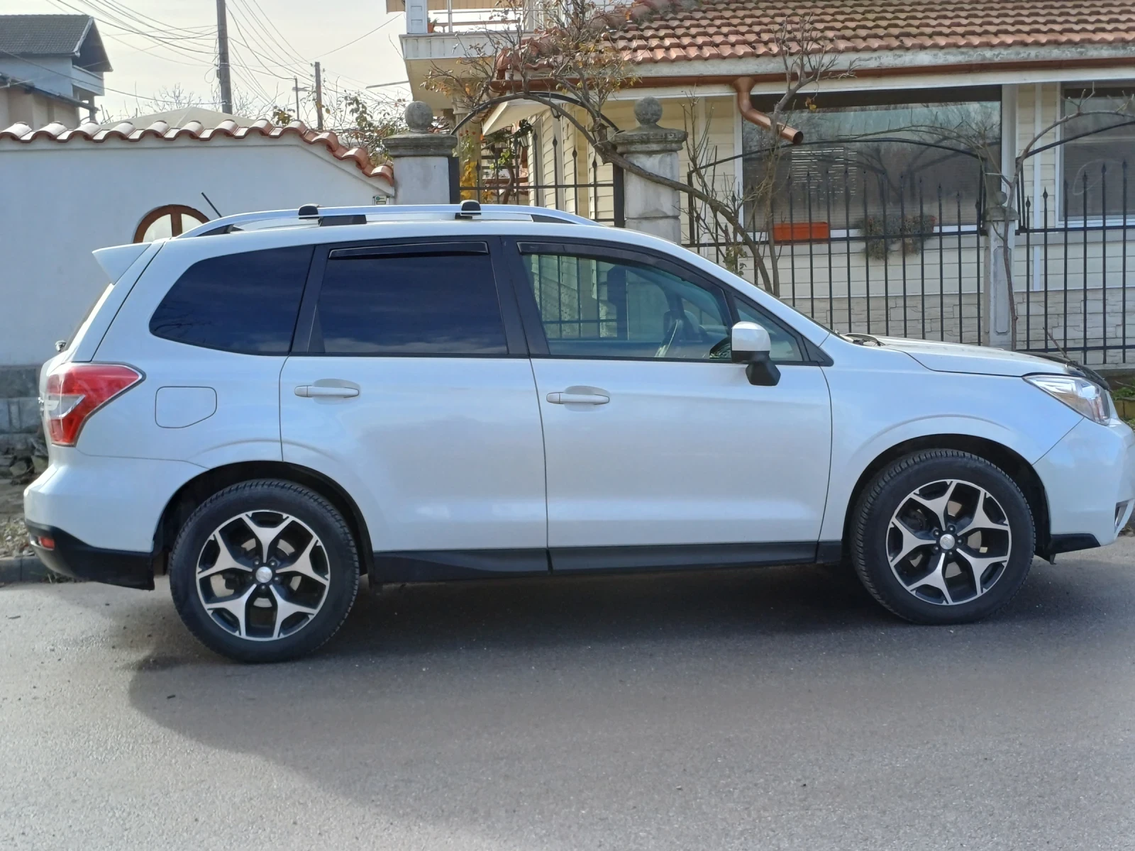 Subaru Forester XT - изображение 5