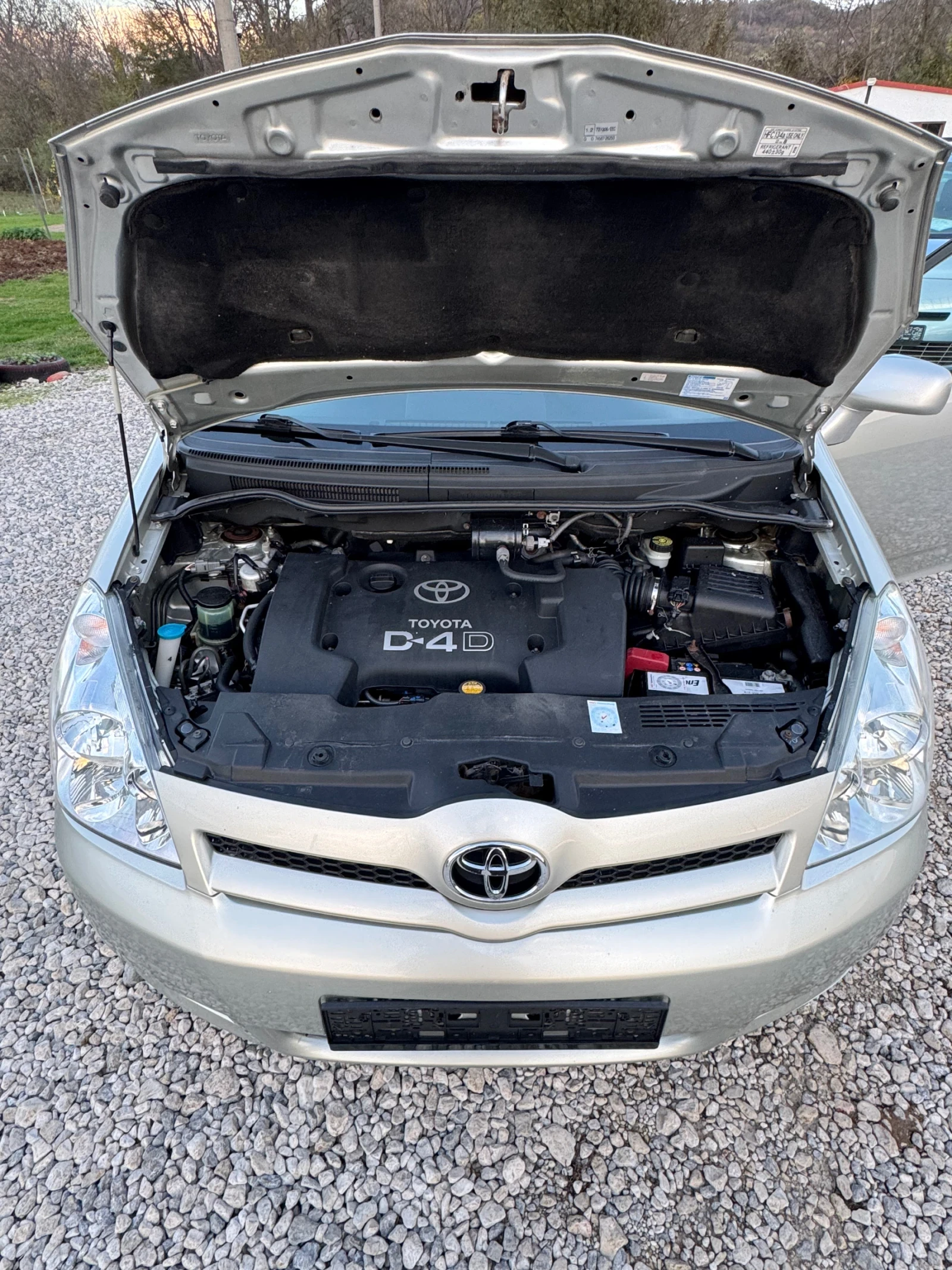 Toyota Corolla verso 2.0 D4D 116 .. | Mobile.bg   15