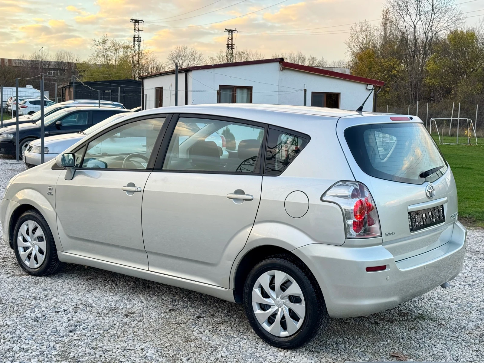 Toyota Corolla verso 2.0 D4D 116 .. | Mobile.bg   4