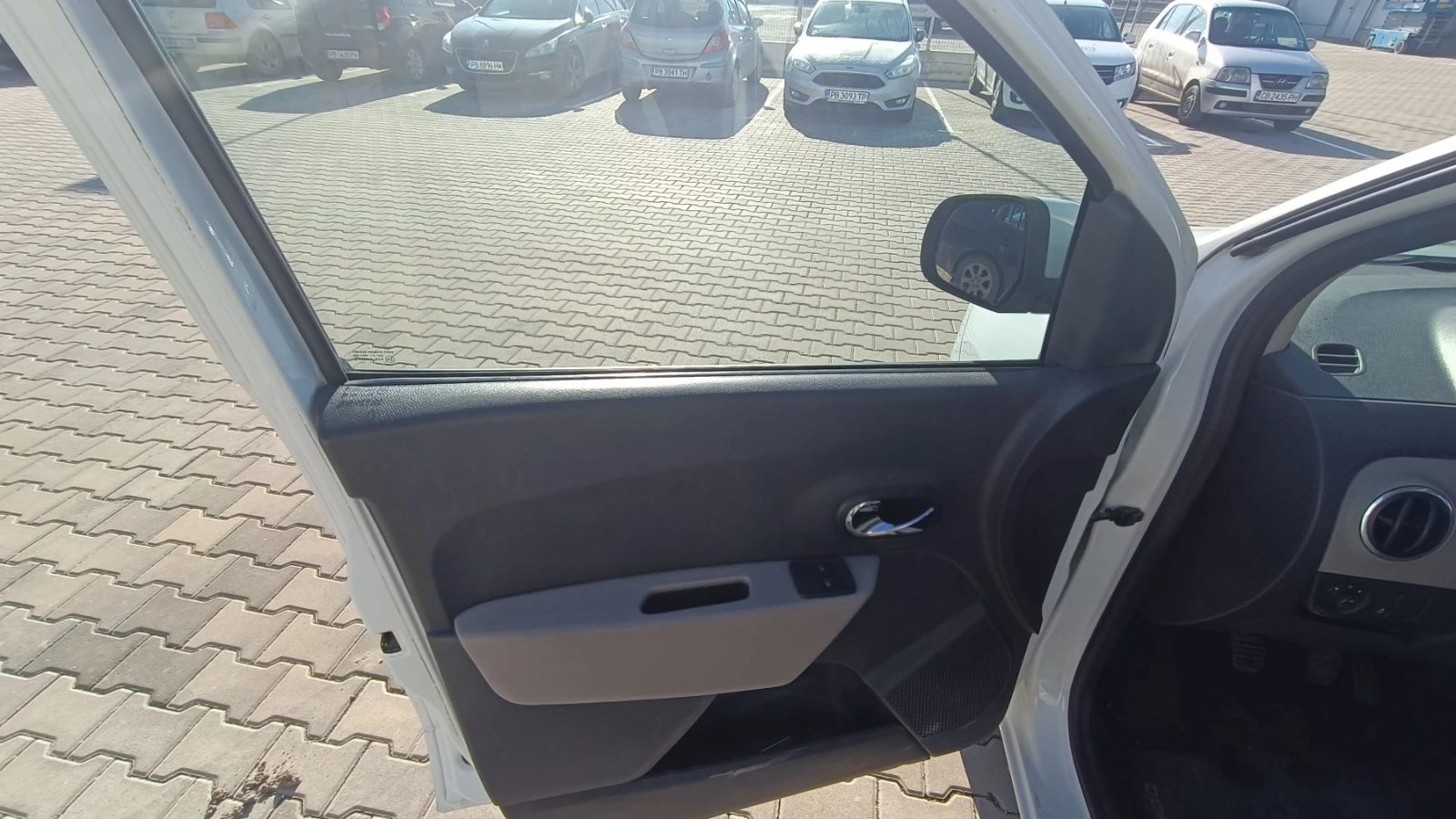 Dacia Dokker 1.5 | Mobile.bg � ����������� 14
