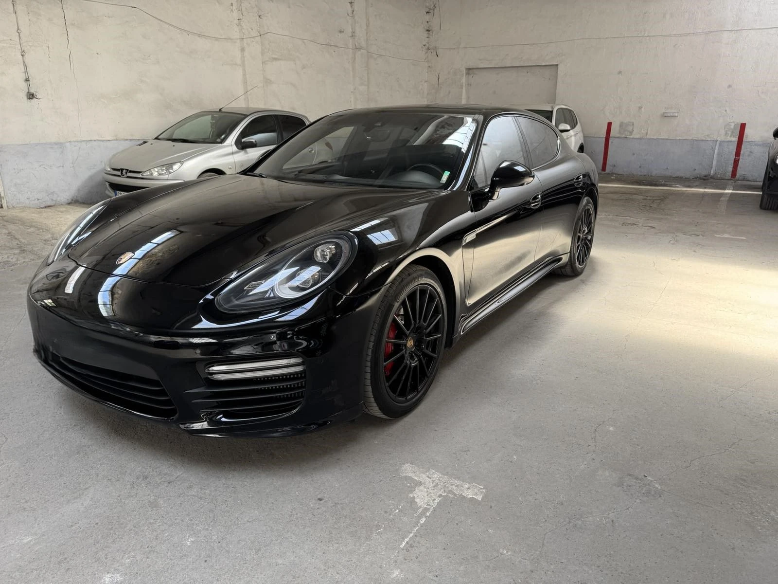 Porsche Panamera Turbo - изображение 4