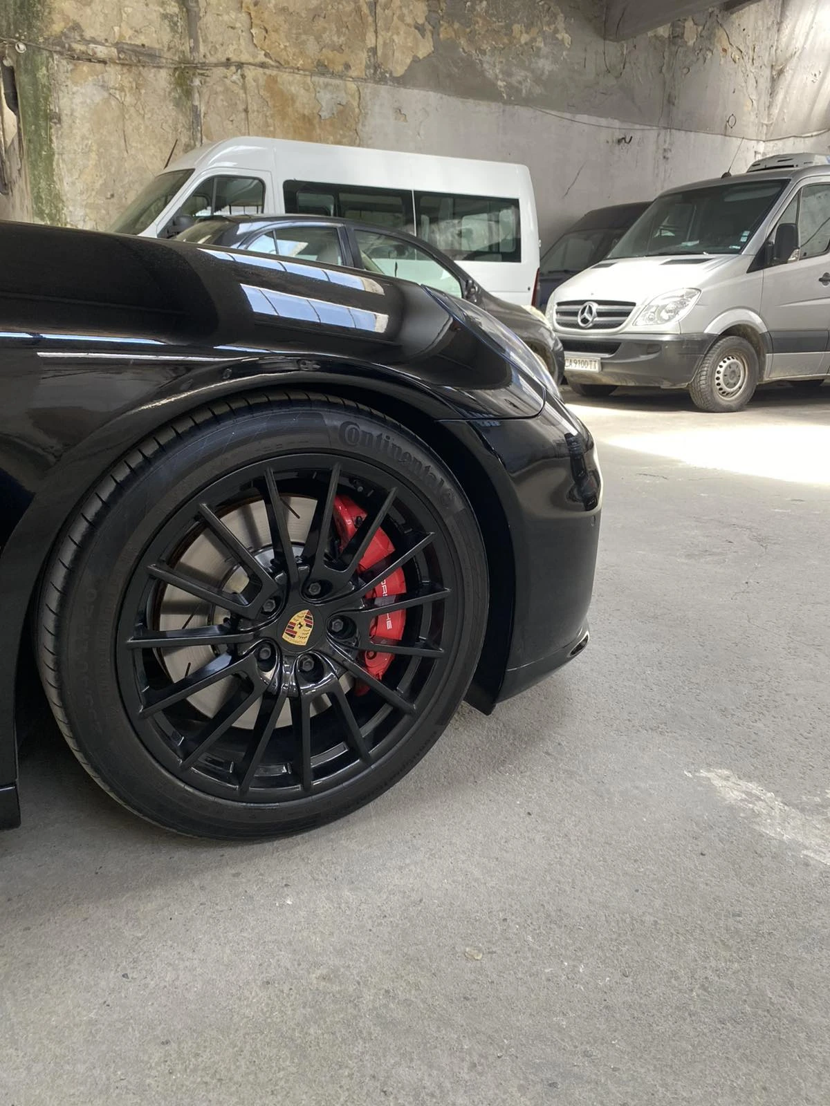 Porsche Panamera Turbo - изображение 8