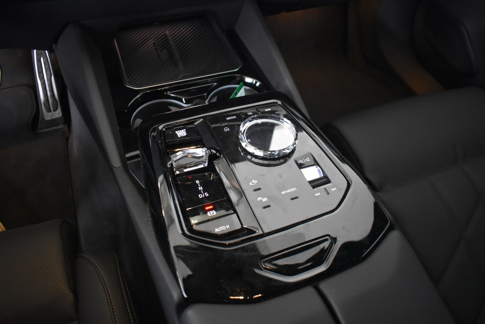 BMW 540 xDrive, снимка 9 - Автомобили и джипове - 54069495