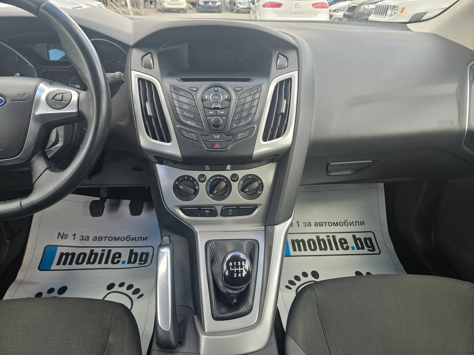 Ford Focus 1.6TDCI ПЕРФЕКТЕН, снимка 10 - Автомобили и джипове - 54147667