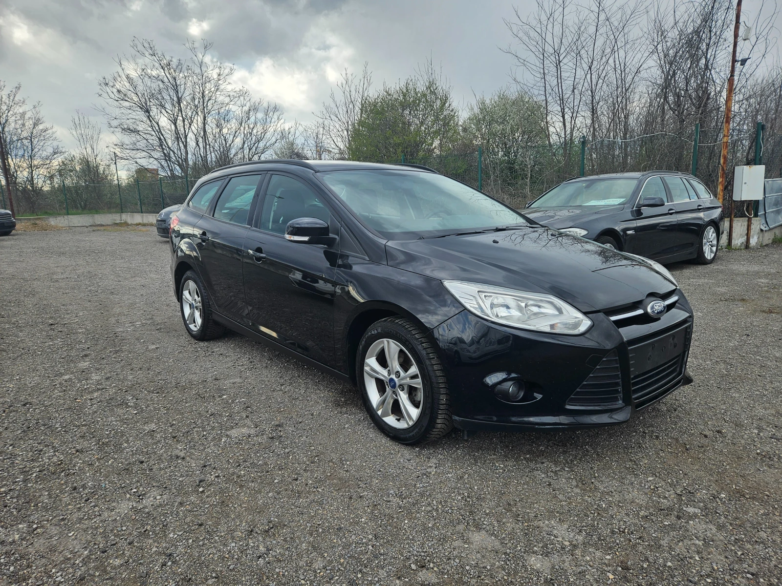 Ford Focus 1.6TDCI ПЕРФЕКТЕН, снимка 3 - Автомобили и джипове - 54147667
