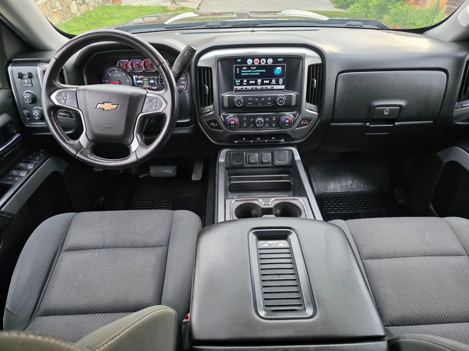 Chevrolet Silverado LT Z71, снимка 6 - Автомобили и джипове - 54402236