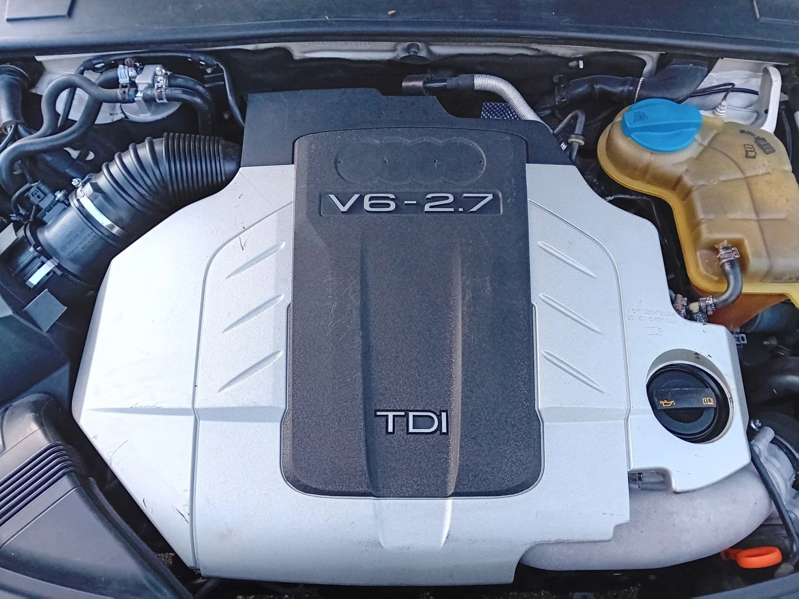 Audi A6 2.7 Quatrro Алкантара 19 ки джанти, снимка 17 - Автомобили и джипове - 54556623