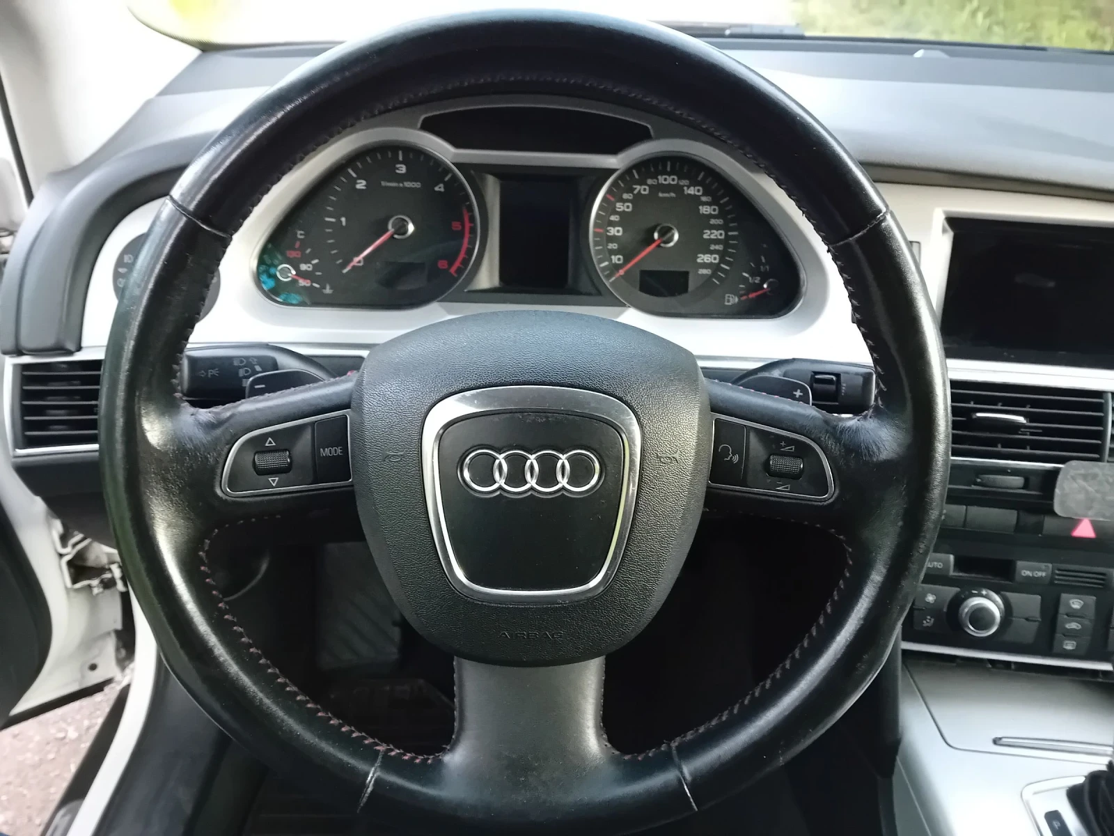 Audi A6 2.7 Quatrro Алкантара 19 ки джанти, снимка 9 - Автомобили и джипове - 54556623