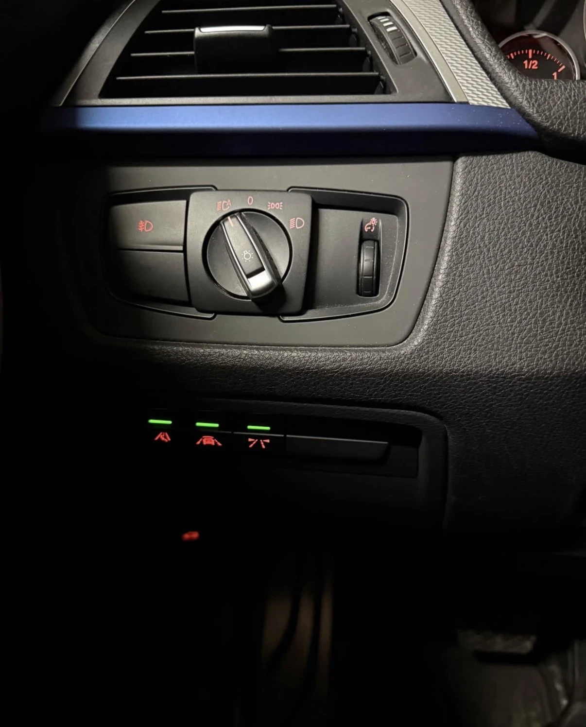 BMW 340 XDRIVE * HEAD UP * H&K * PREMIUM PACKAGE * CARFAX, снимка 6 - Автомобили и джипове - 54743066