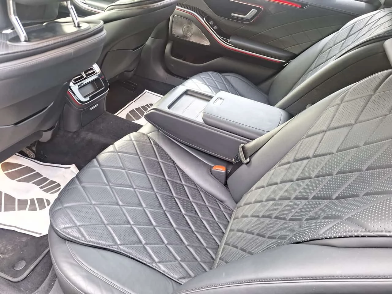 Mercedes-Benz S 580 | CARFAX | БЕЗ ПЪРВОНАЧАЛНА ВНОСКА, снимка 11 - Автомобили и джипове - 55106094