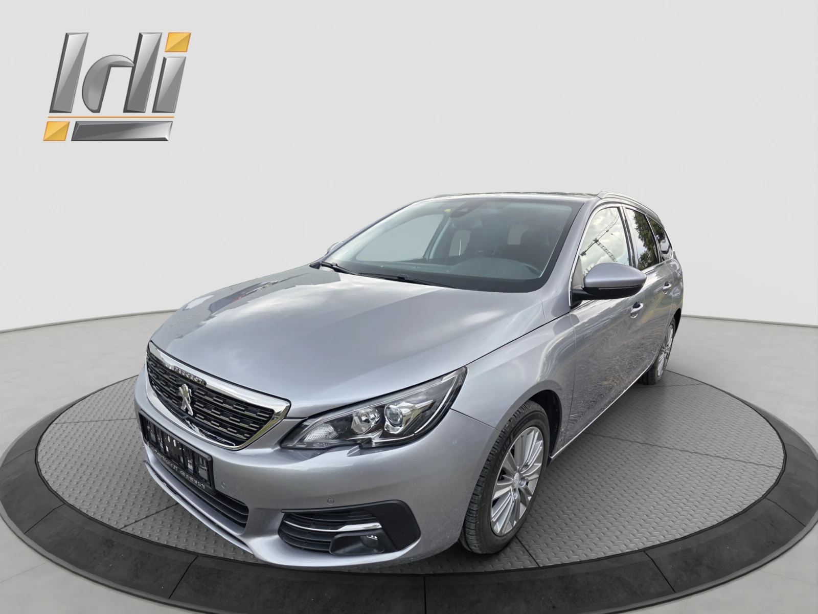 Peugeot 308 1.5 E-HDI 130  EAT8, снимка 2 - Автомобили и джипове - 55296798
