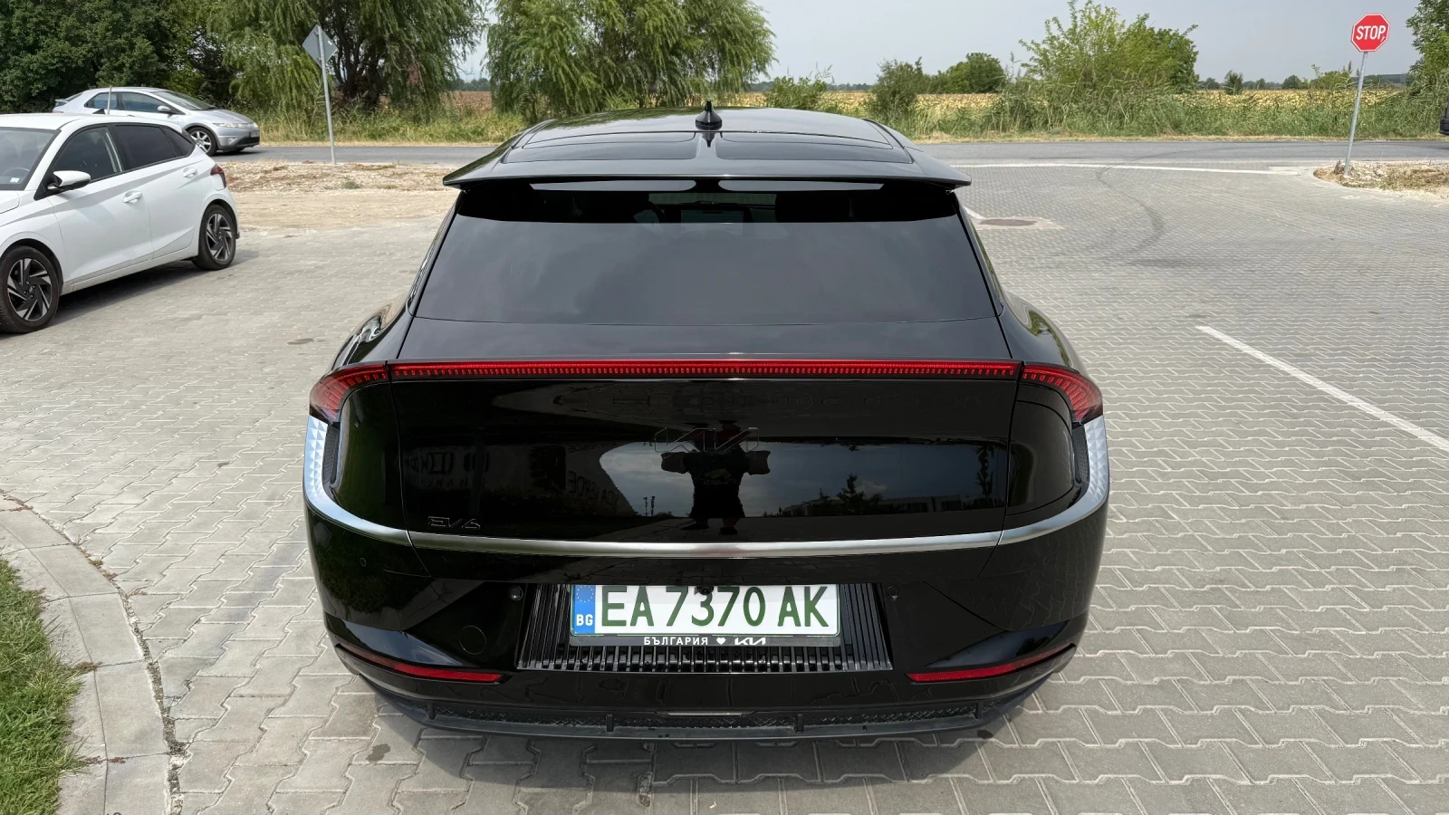 Kia EV6 Wind 100%[SOH] 77.4kWh , снимка 6 - Автомобили и джипове - 55925913
