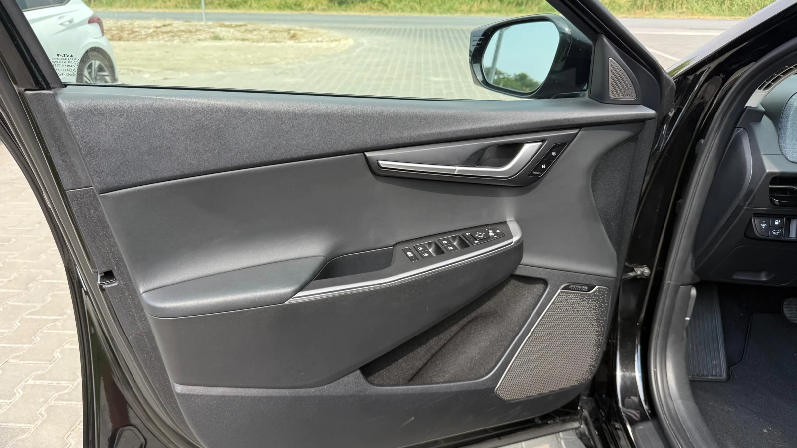Kia EV6 Wind 100%[SOH] 77.4kWh , снимка 11 - Автомобили и джипове - 55925913