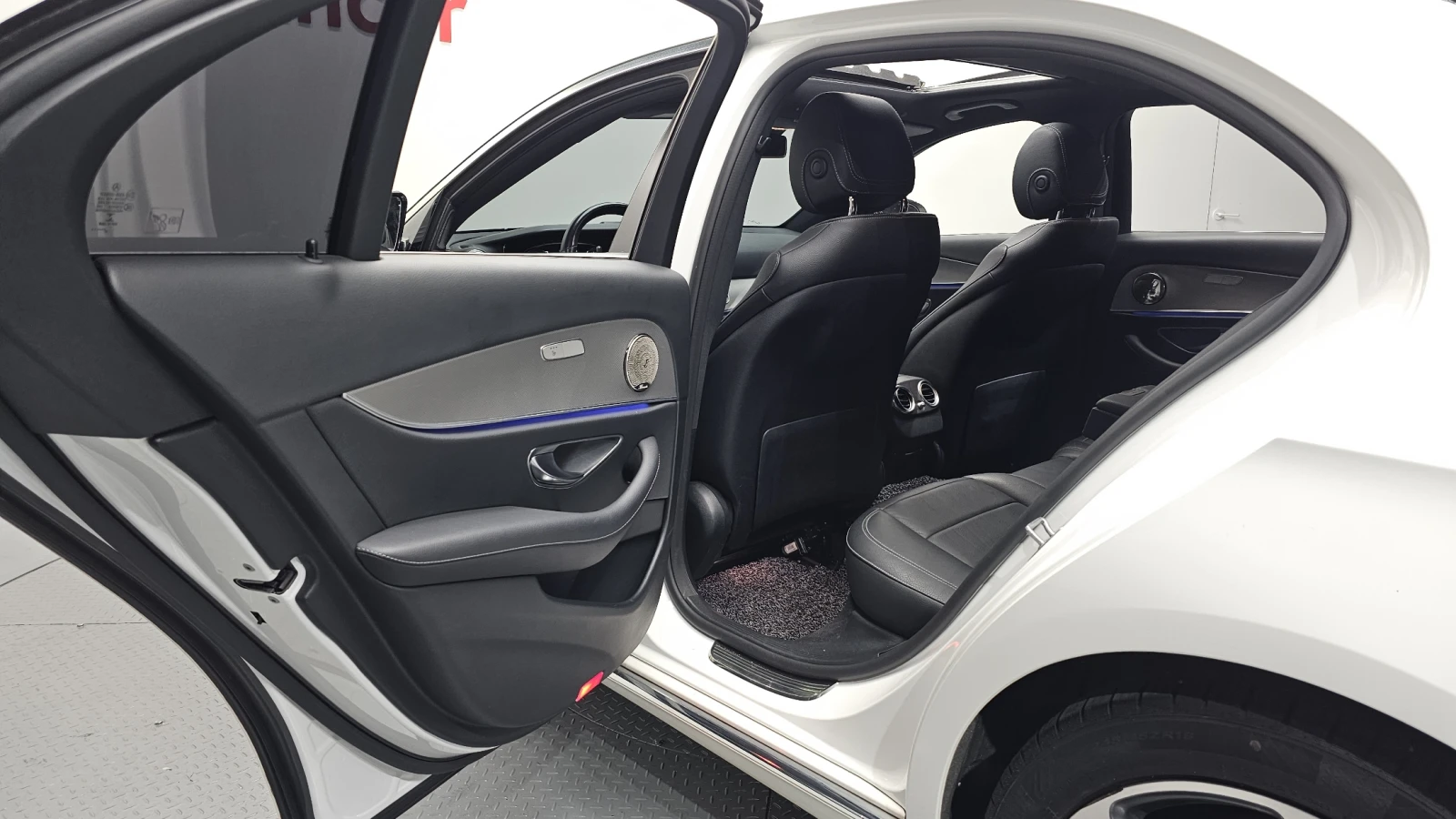 Mercedes-Benz E 300 BLIND SPOT* ���* ������� �����* ������ ���� | Mobile.bg � ����������� 12