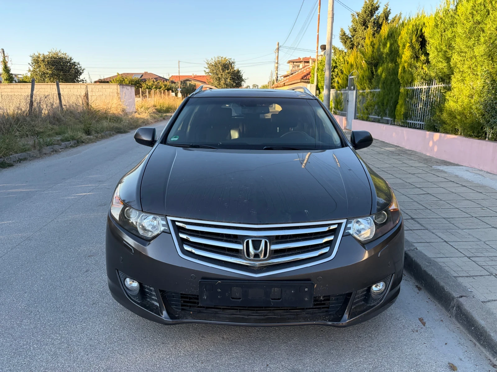Honda Accord 2.2 i-DTEC, снимка 2 - Автомобили и джипове - 56403225