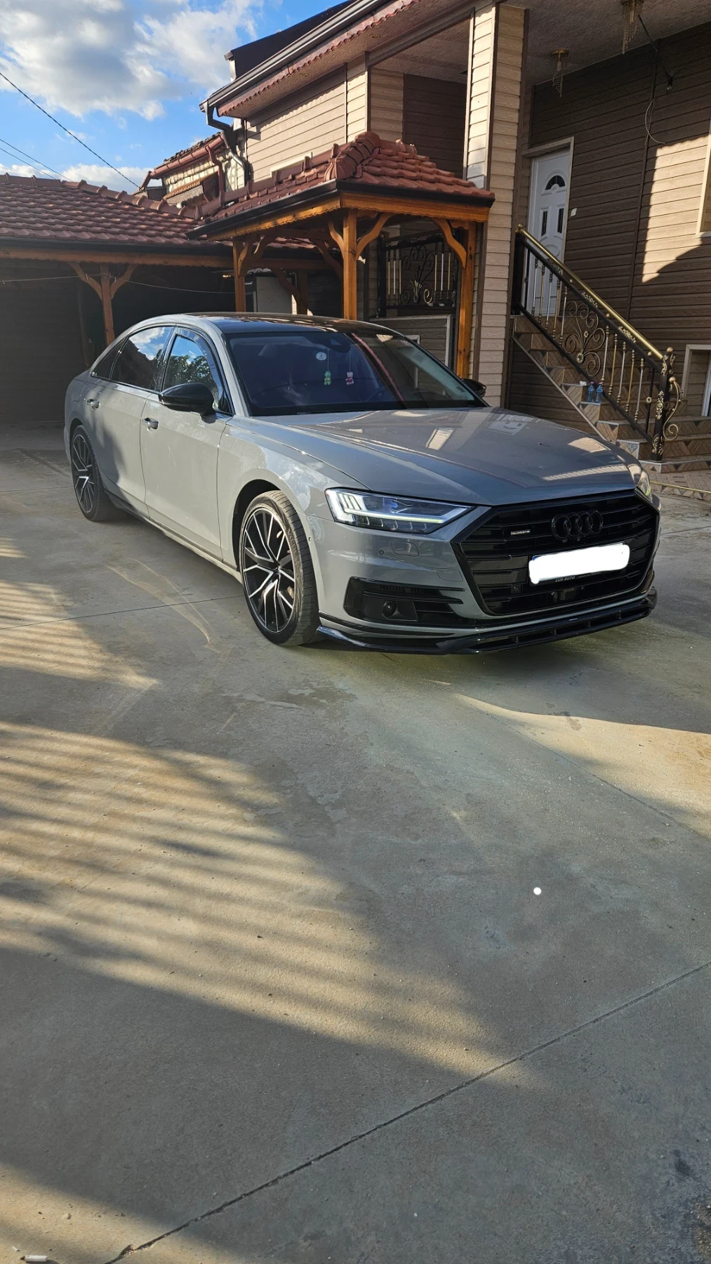 Audi A8  L  5.0 TDI Qatro, Lazerni farove ful ekstri