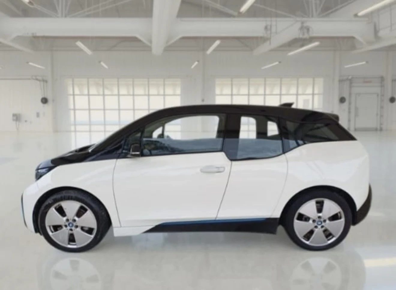 BMW i3 !!!������� ����!!! 120ah ADVANTAGE 170hp SOH:96% | Mobile.bg � ����������� 3