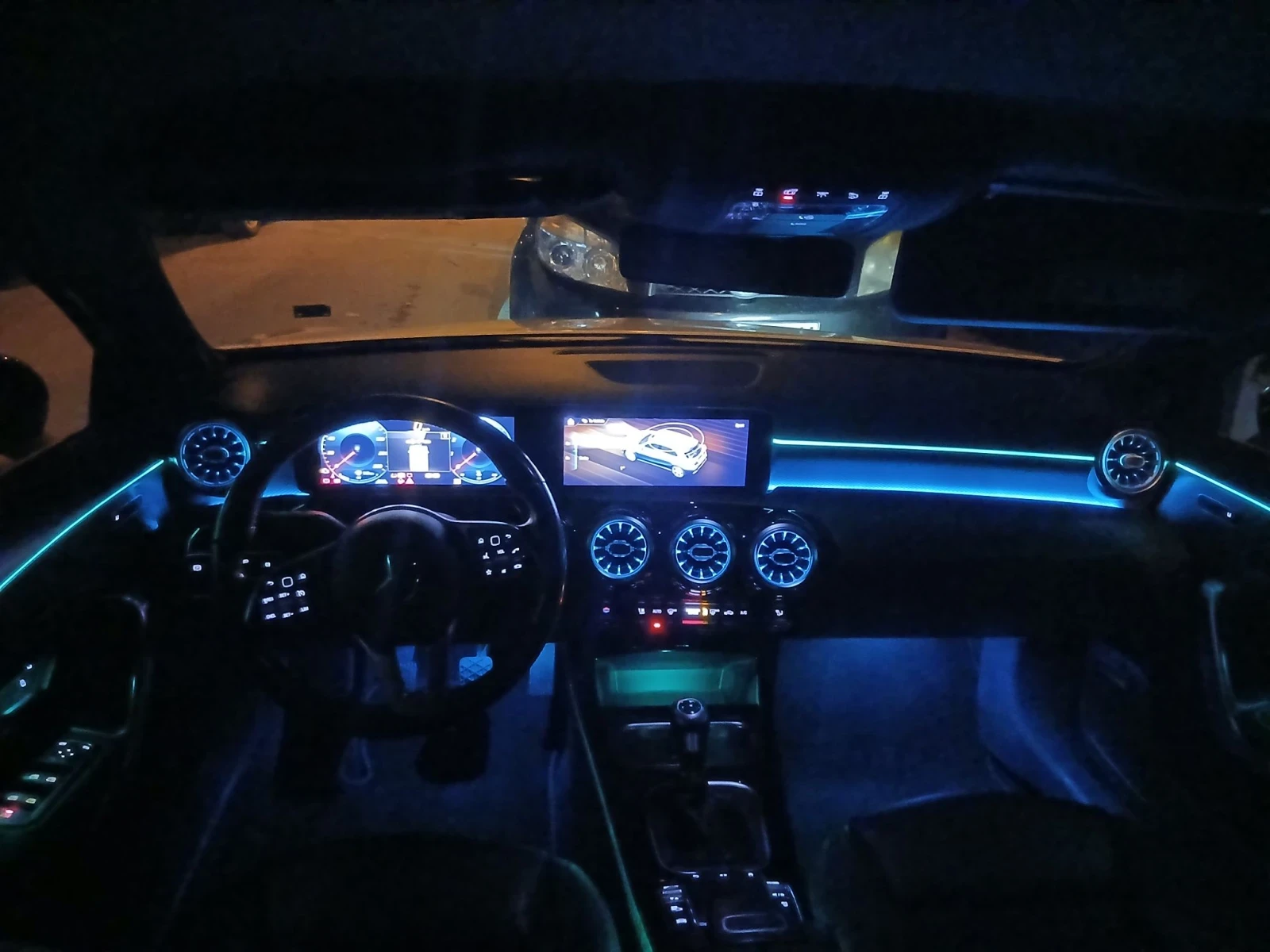 Mercedes-Benz A 200 Dynamic Select - Ambient Lights, снимка 16 - Автомобили и джипове - 56661111