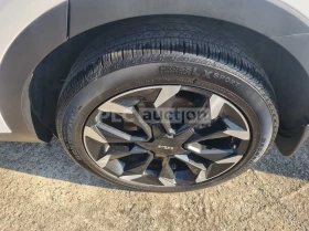 Kia Sorento 2.2 4x4| КАМЕРА| ОБДУХВАНЕ| 7 МЕСТА| ВКЛ.ТЕХНОТЕСТ, снимка 16