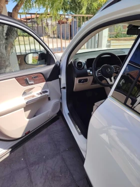 Mercedes-Benz GLB 250, снимка 6