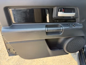 Toyota Fj cruiser 4.0i CH AUTOMAT 4x4, снимка 16