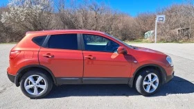 Nissan Qashqai 2.0i, снимка 9