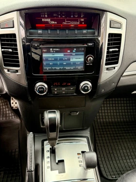 Mitsubishi Pajero 3.2 DI-D EVRO6 - 14999 € / 29335.49 лв. - 73795073 12