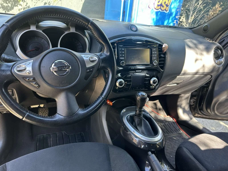 Nissan Juke, снимка 11 - Автомобили и джипове - 47678310