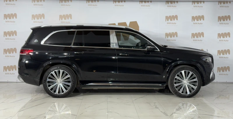 Mercedes-Benz GLS 600 Maybach Pano* Burmester* Massage, снимка 3 - Автомобили и джипове - 48388533