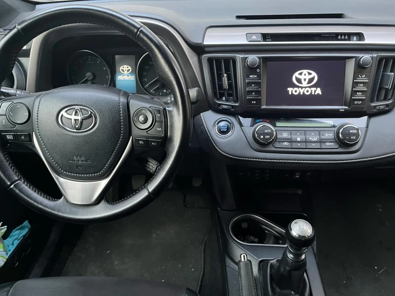 Toyota Rav4 2.0i, снимка 6 - Автомобили и джипове - 48902125