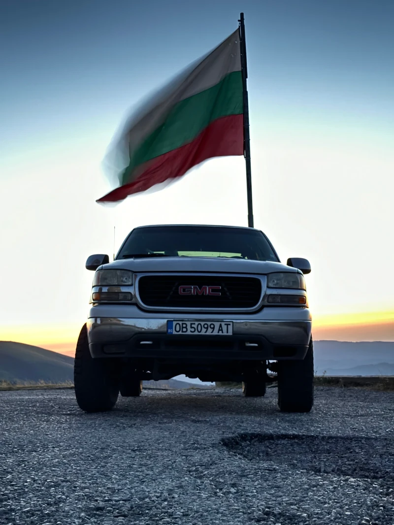 Gmc Sierra, снимка 1 - Автомобили и джипове - 49117941