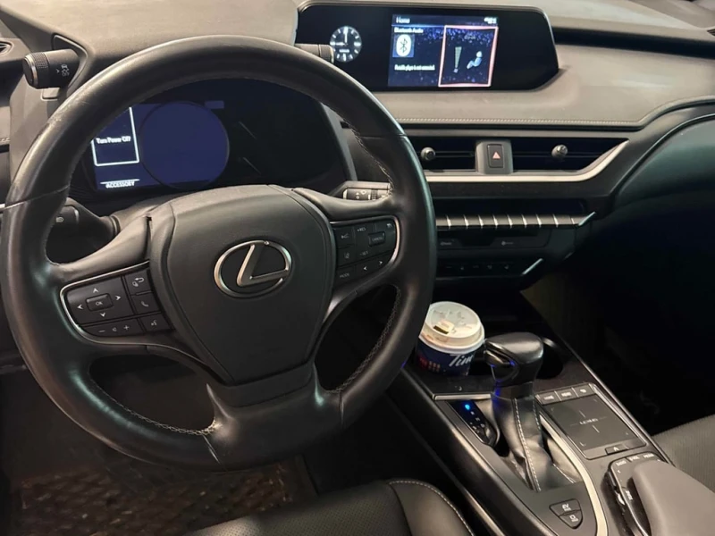Lexus UX * 250h * CARFAX * БЕЗ ПЪРВОНАЧАЛНА ВНОСКА, снимка 8 - Автомобили и джипове - 52567708