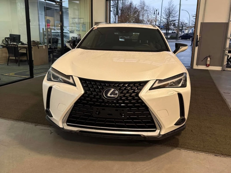Lexus UX * 250h * CARFAX * БЕЗ ПЪРВОНАЧАЛНА ВНОСКА, снимка 6 - Автомобили и джипове - 52567708