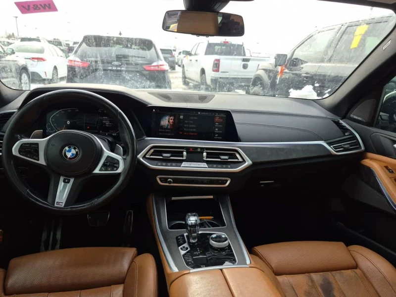 BMW X5 XDRIVE40I| M PCKG| SWAROWSKI| HARMAN/KARDON| ОБДУХ, снимка 11 - Автомобили и джипове - 53558229